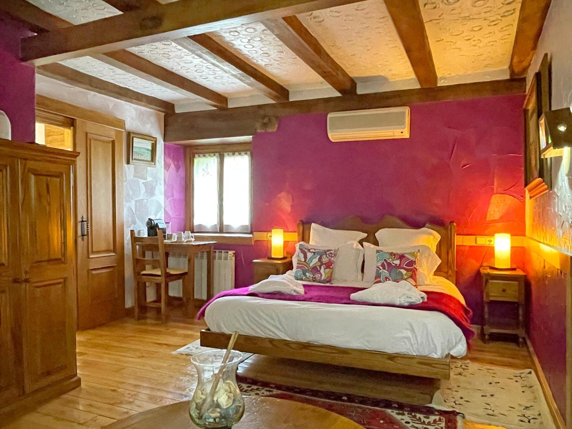 Hotel Peruskenea Jaunsaras Room photo
